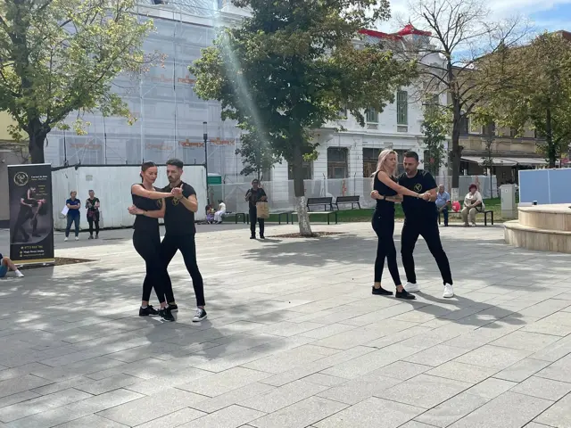 Petrecere sau ieșire cu comunitatea Magic Dance Studio