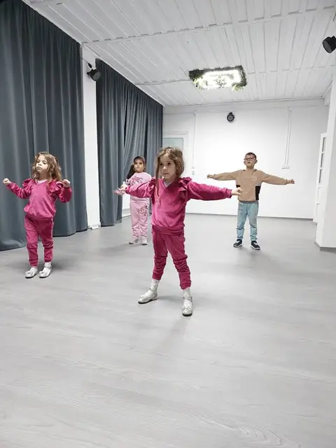 Copiii de la Salsa & Bachata Kids, Magic Dance Studio