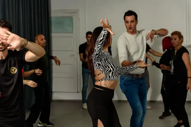 Seară de curs la Magic Dance Studio, Deva